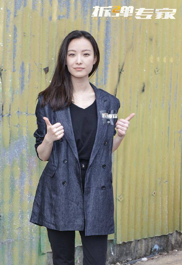 网友:女主是谁?_演员阵容_题材_江城