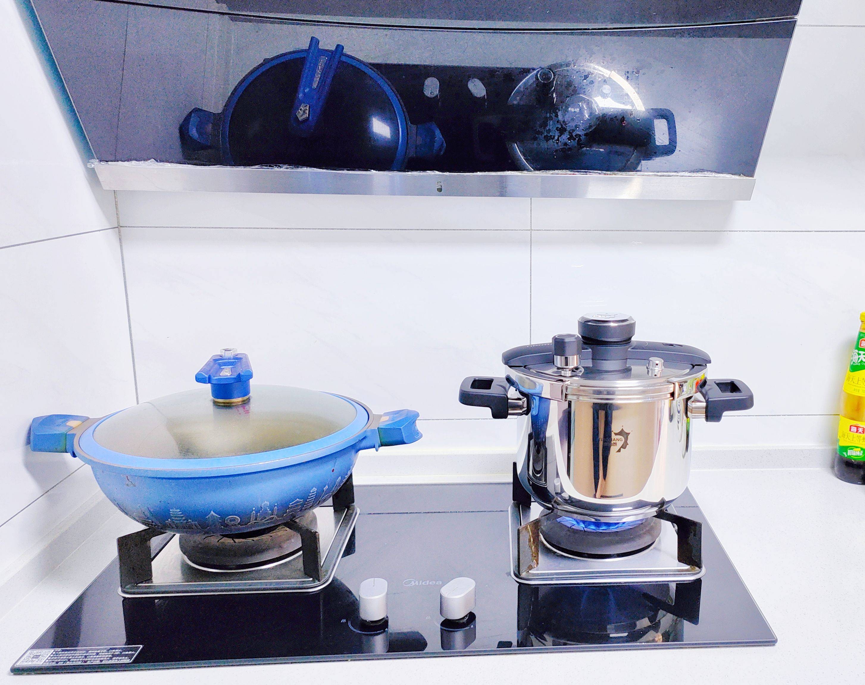 轻松做饭,帝伯朗花样系列-聚光智控压力锅