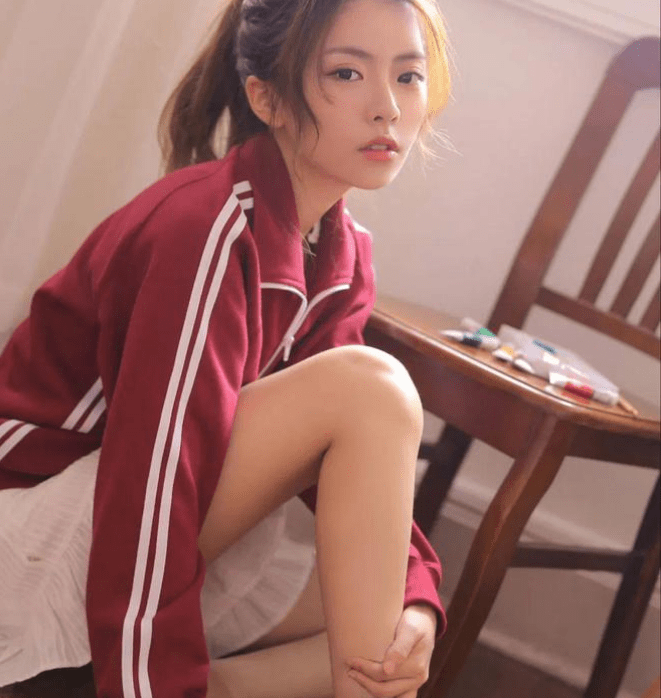 周淑怡迅速崭露头角,成为了许多电竞迷们心目中的女神