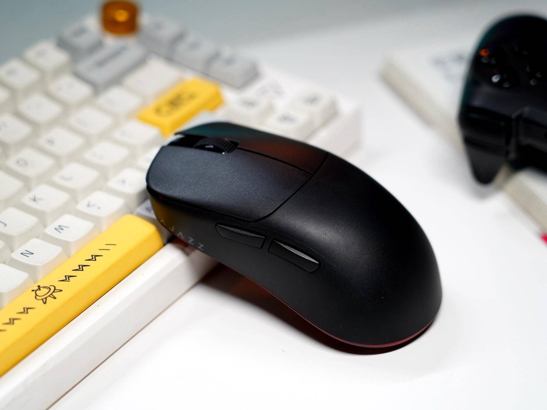 高性能长续航的99元卷王鼠标,黑爵aj099无线双模轻量化鼠标体验_游戏