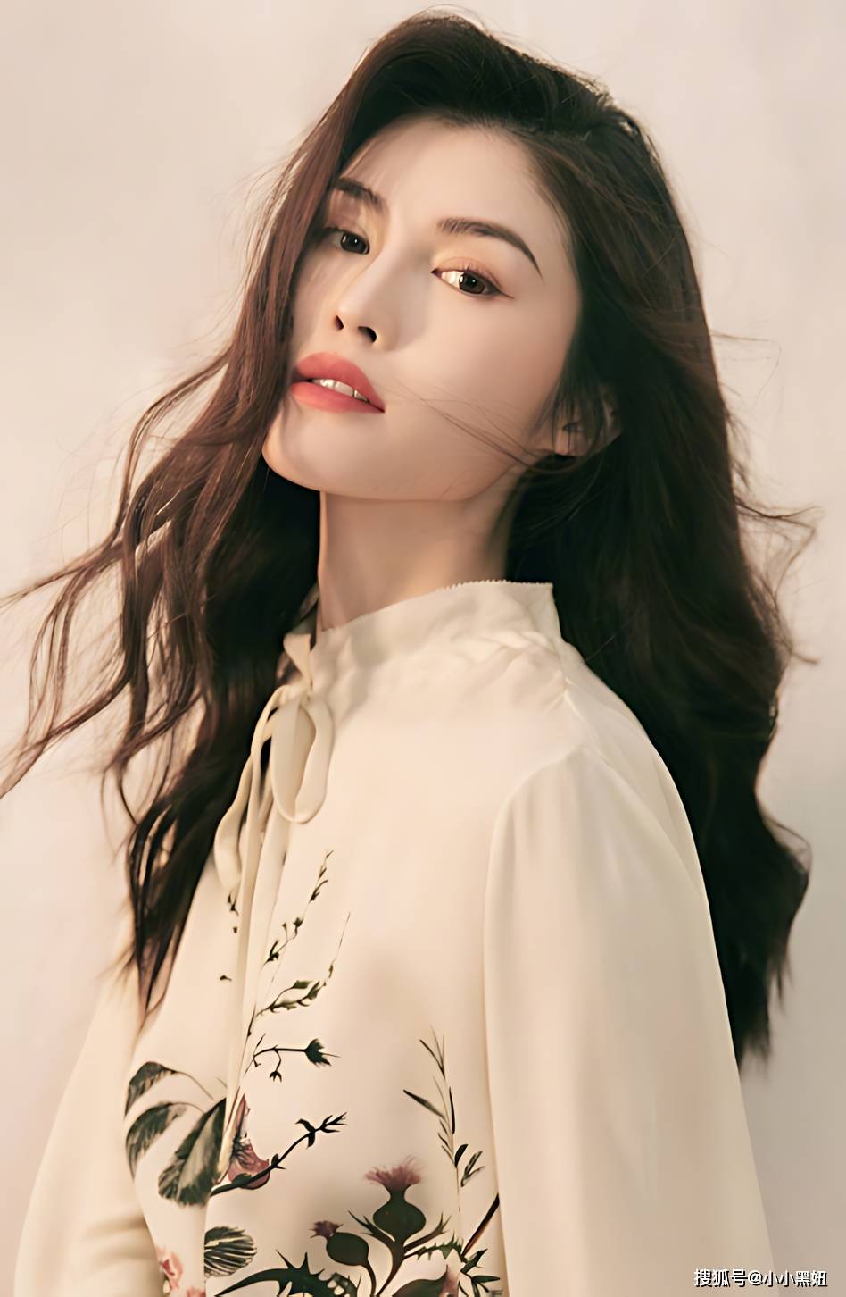 何穗_未来_电影