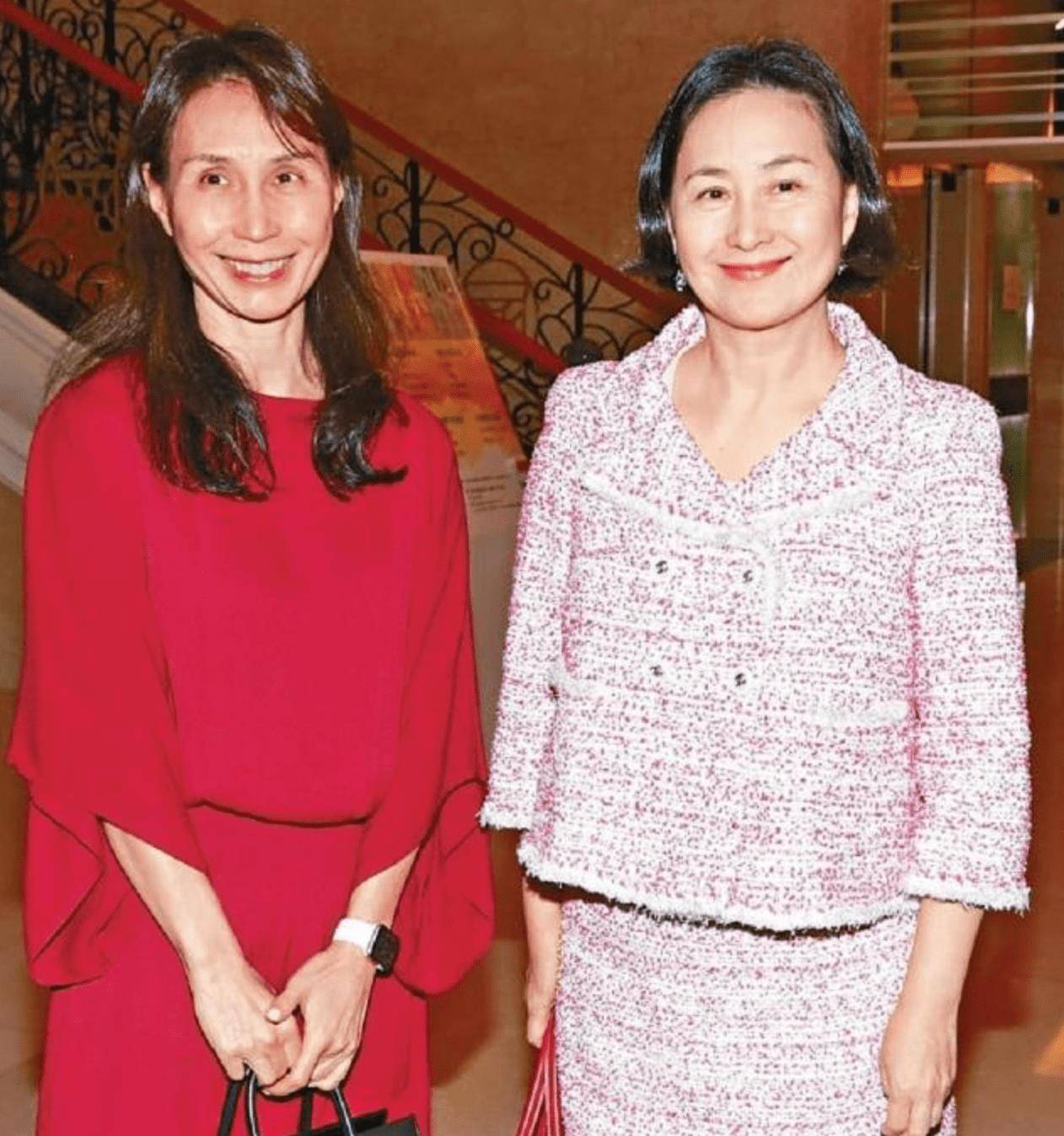 何超琼全权管辖的一个产业,但实际上它与澳门娱乐(sjm)的关系非常密切