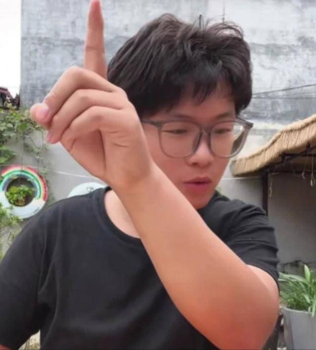 杜新枝赢官司,潘夫人发声,郭威岳母带娃辛苦,田静直播意外爆火_猫妈