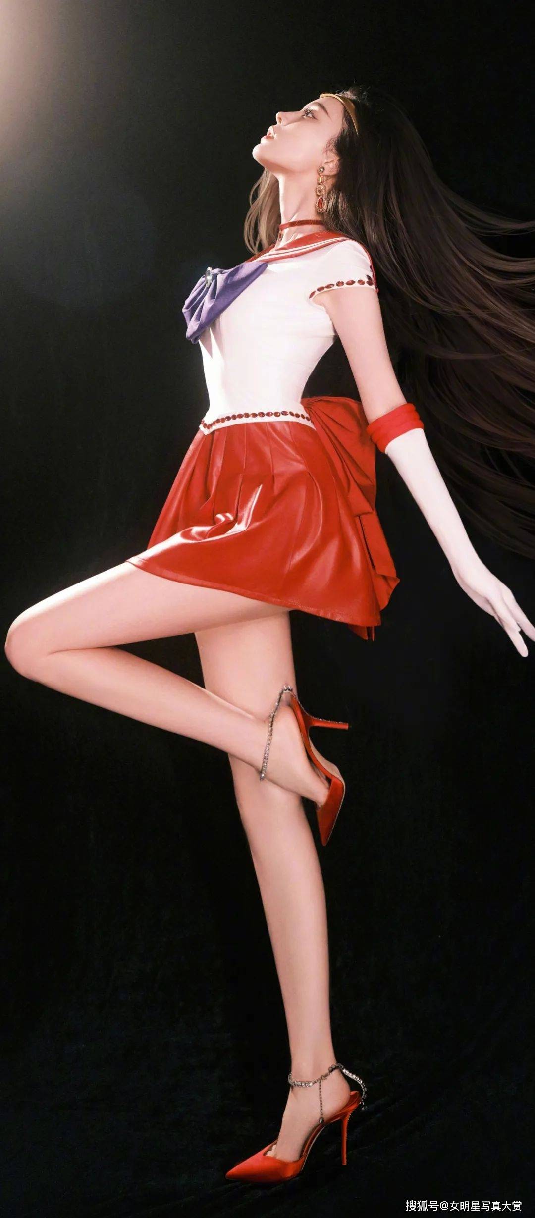 【古力娜扎写真美图】红白蓝裙装,清新活力,化身美少女战士_漫画_造型