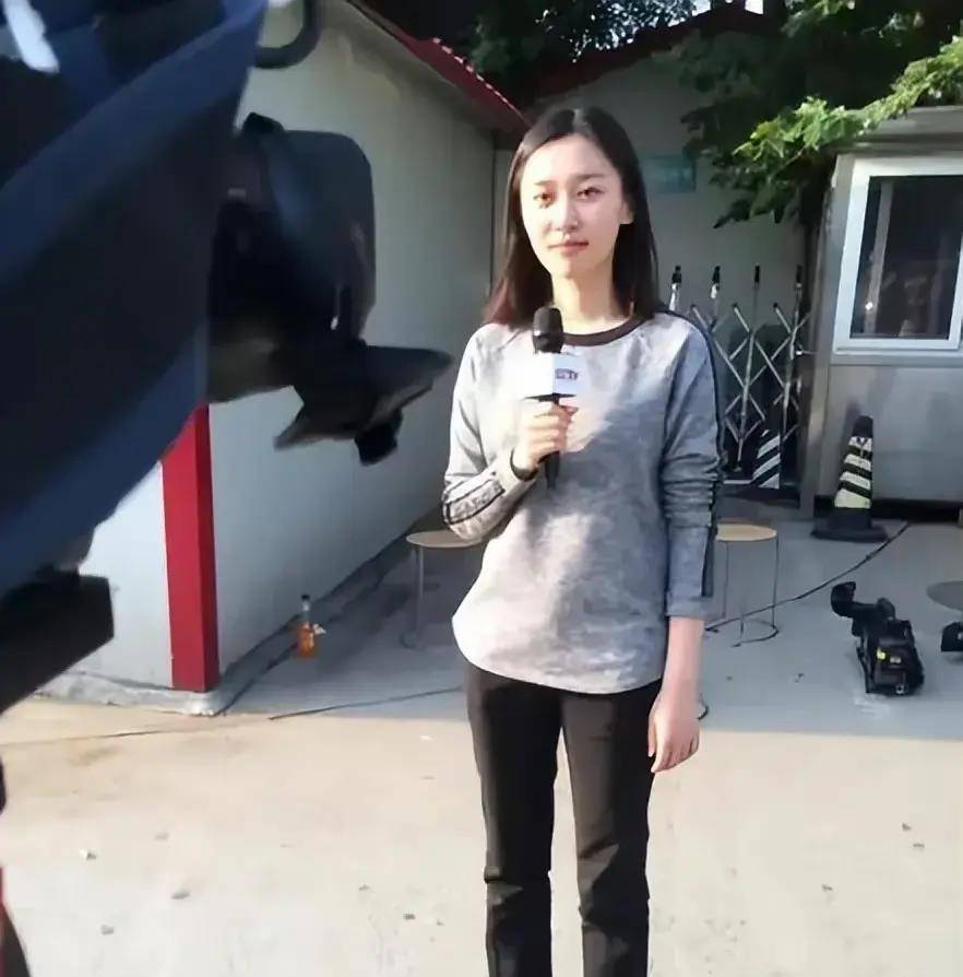 央视《新闻联播》新晋主持人王音棋主持点滴_网友_观众_节目