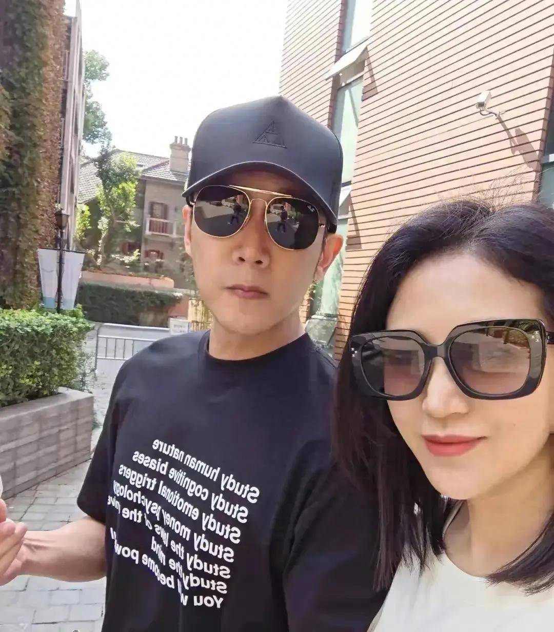 曝鲍蕾危机感重,才努力变优秀让老公信赖自己,颜值也向陆毅看齐