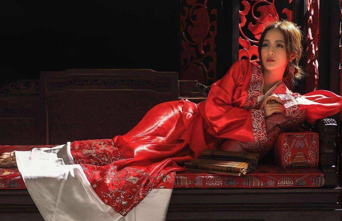 古代"青楼"是正规场所?逛一次要多少银子?换成人民币是多少?