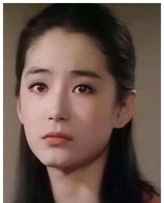 林青霞:与邓丽君l泳送大佬私照,嫁老实人分房10年_秦汉_张叔平_秦祥林