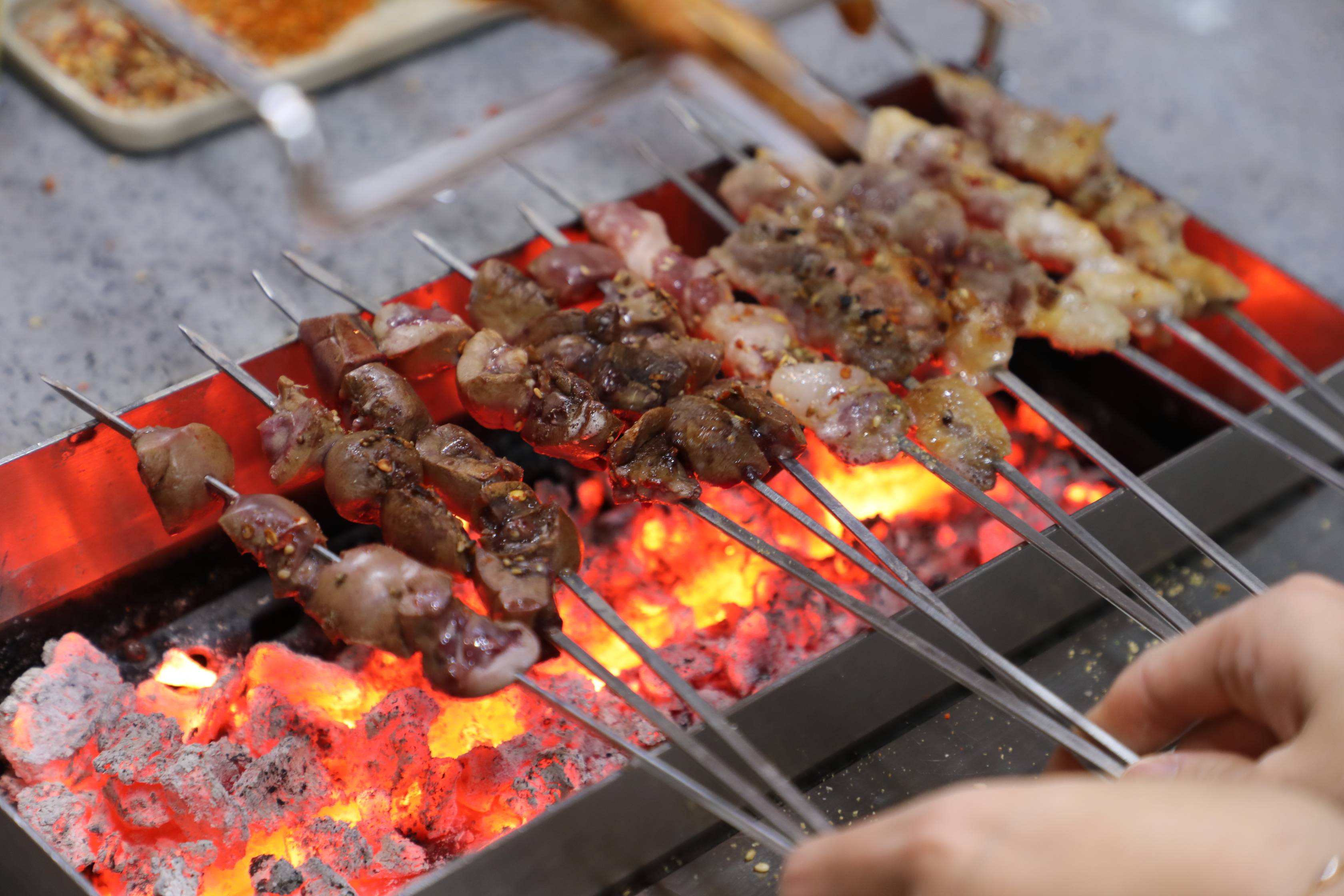 中国必去的四大烧烤之城,淄博只能排第三,谁才是你心中的顶流?_昭通_