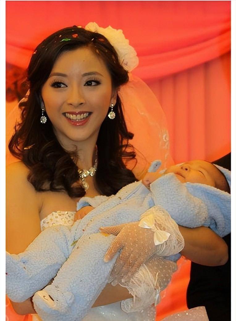 《闯关东》也捧不红的四个女演员,长相平平,没事业心,各有苦衷_梁琳琳