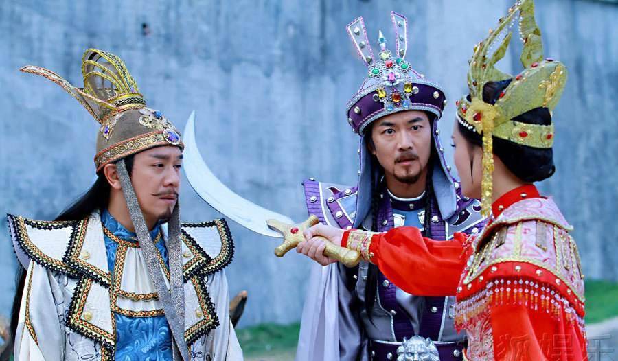 薛仁贵和薛平贵,傻傻分不清,古代版的衍生文学比正史还受欢迎_王宝钏