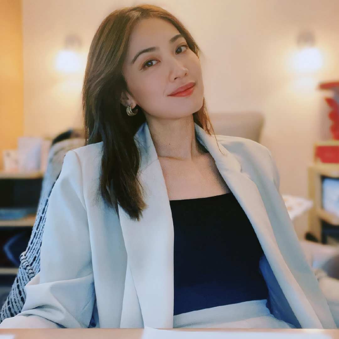 tvb前人气港姐被曝回母校任职导师,结婚几年仍无意造人_朱千雪_观众