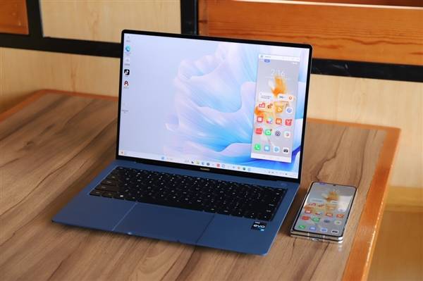 华为智慧PC大受用户青睐！第三季度成轻薄本市场第一！(图1)