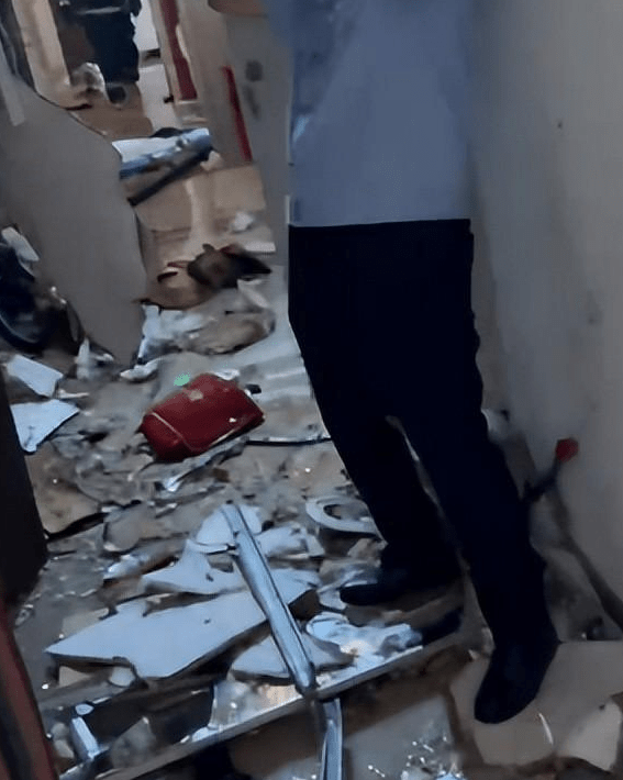 泉州一小区爆燃,目击者讲述血腥场面