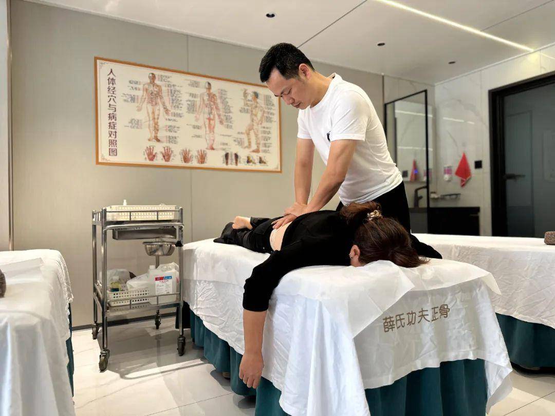 探秘福州"薛氏功夫推拿"的背后故事:传统医学与武术的完美结合_薛昭明