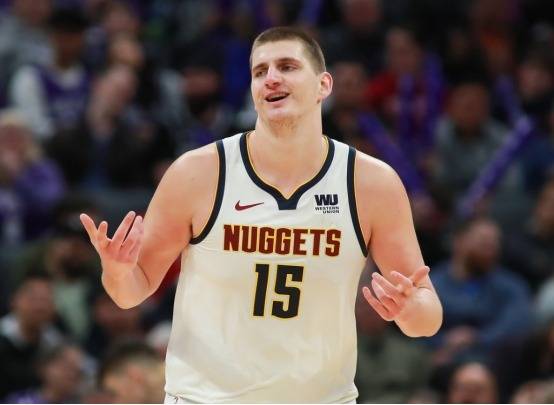 约基奇28 16 9,掘金22分大胜公牛!