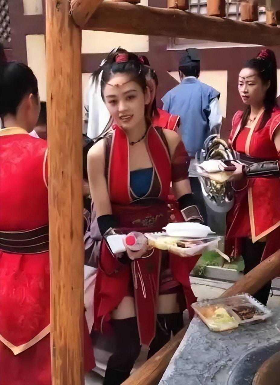 横店20万群演现状:美女泛滥成灾,懒汉遍地,这些人该何去何从_梦想