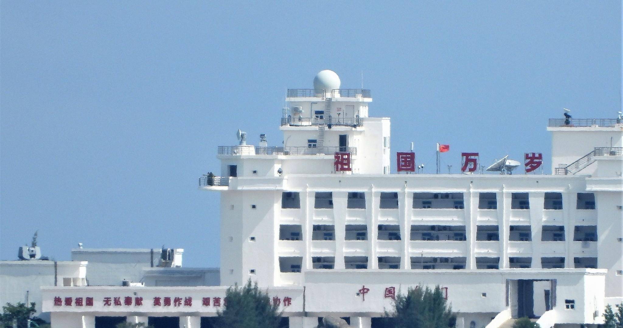 南沙东门岛,面积从380平方米到8万平方米,是昔日永暑礁的十倍_建设