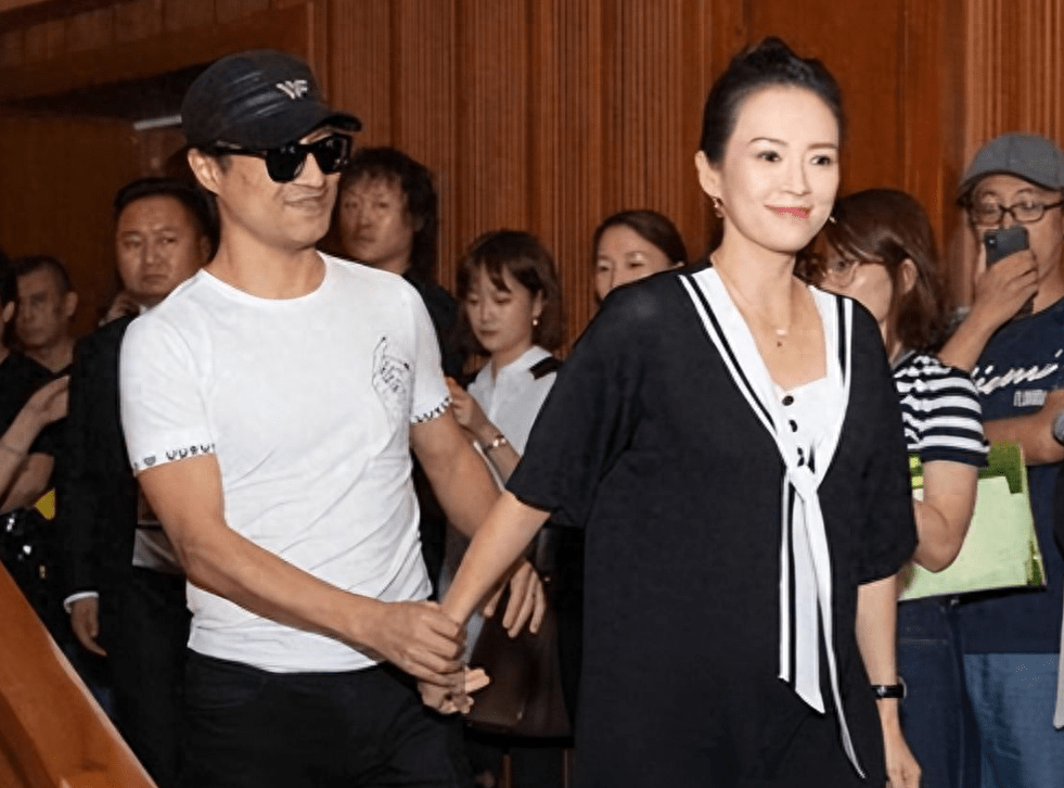 大器晚成,娶"名嘴"朱丹后事业红火,婚姻生活幸福带泪_章子怡_汪峰