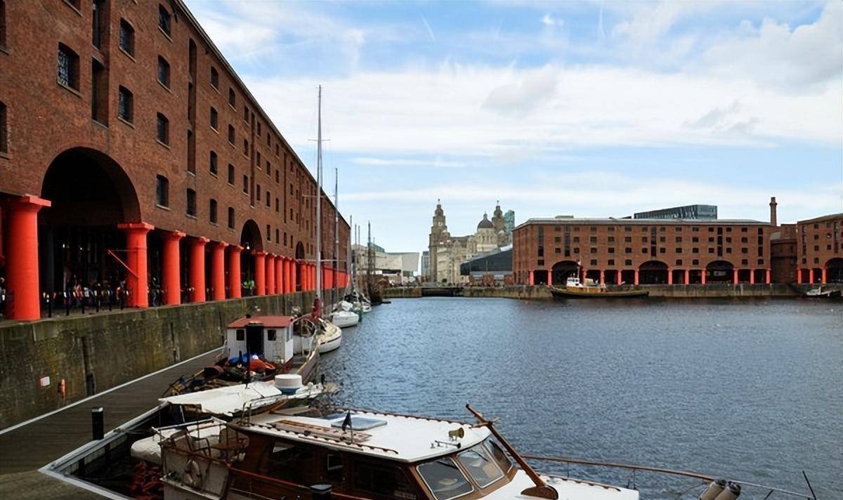 浅析《水手上岸》对维多利亚时代伦敦阶级,文化和种族的探索_研究