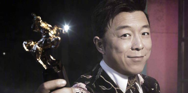 同时,凭借出色的演技和出色的表演,黄渤多次获得金马奖,上海国际电影