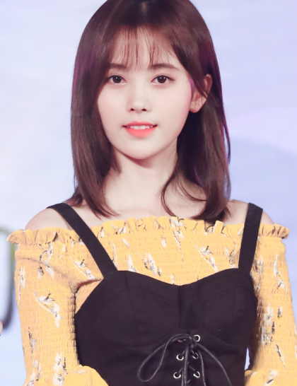 短裤短过头是什么感觉,鞠婧祎活脱脱像是个安全裤代言人!