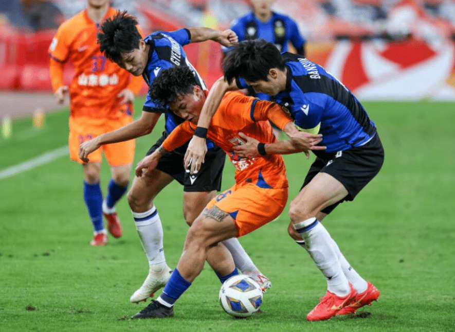 亚冠联赛:山东泰山横扫仁川联的背后,藏着多少不为人知的秘密_泰山队