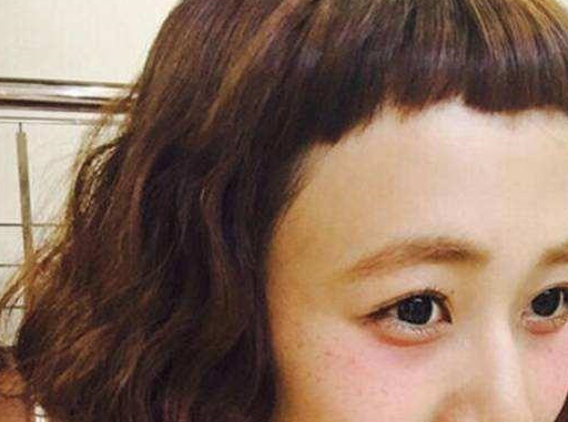 男生眼中难看的4种发型,尤其第三种_身高_女生_长发