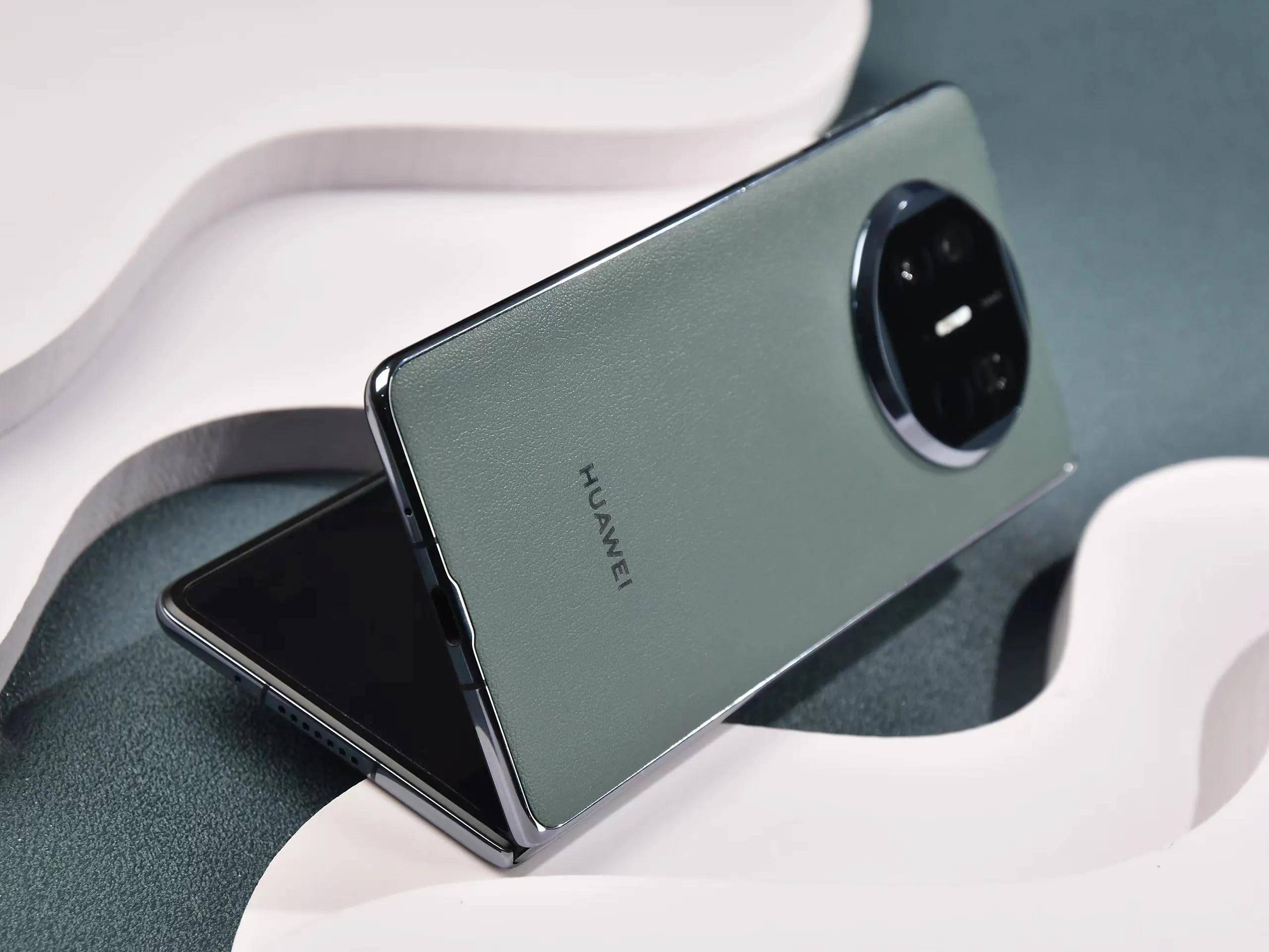 华为mate x5横空出世,带着强大的灵犀通信技术!_网络_信号_环境