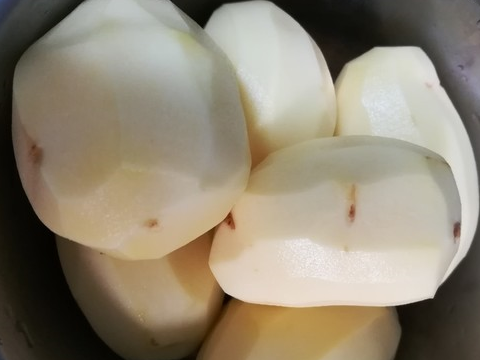 炖牛肉时，加入“2克它”！加速牛肉软烂，无腥味，增香10倍不止(图3)