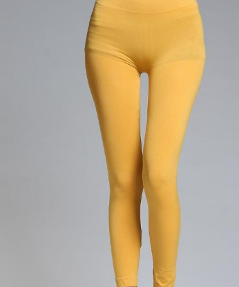 女生穿打底裤的3大误区,又俗又丑,特别第2个,直男觉得很恶心!