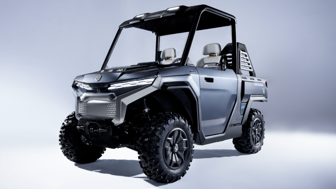 春风全地形车也亮相了一款概念车uforce e,它是一款电动utv车型,具体