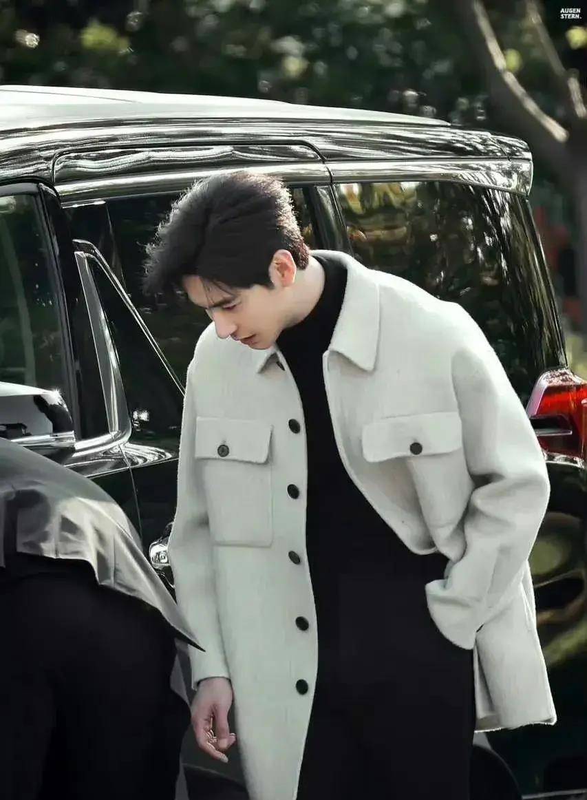 8娱瓜:肖战王一博龚俊刘亦菲刘诗诗刘学义王楚然陈星旭包上恩_品牌