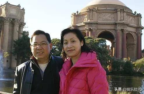 66岁的张明敏,从一夜走红到白手起家,最感谢的人是他的女子_首歌_香港