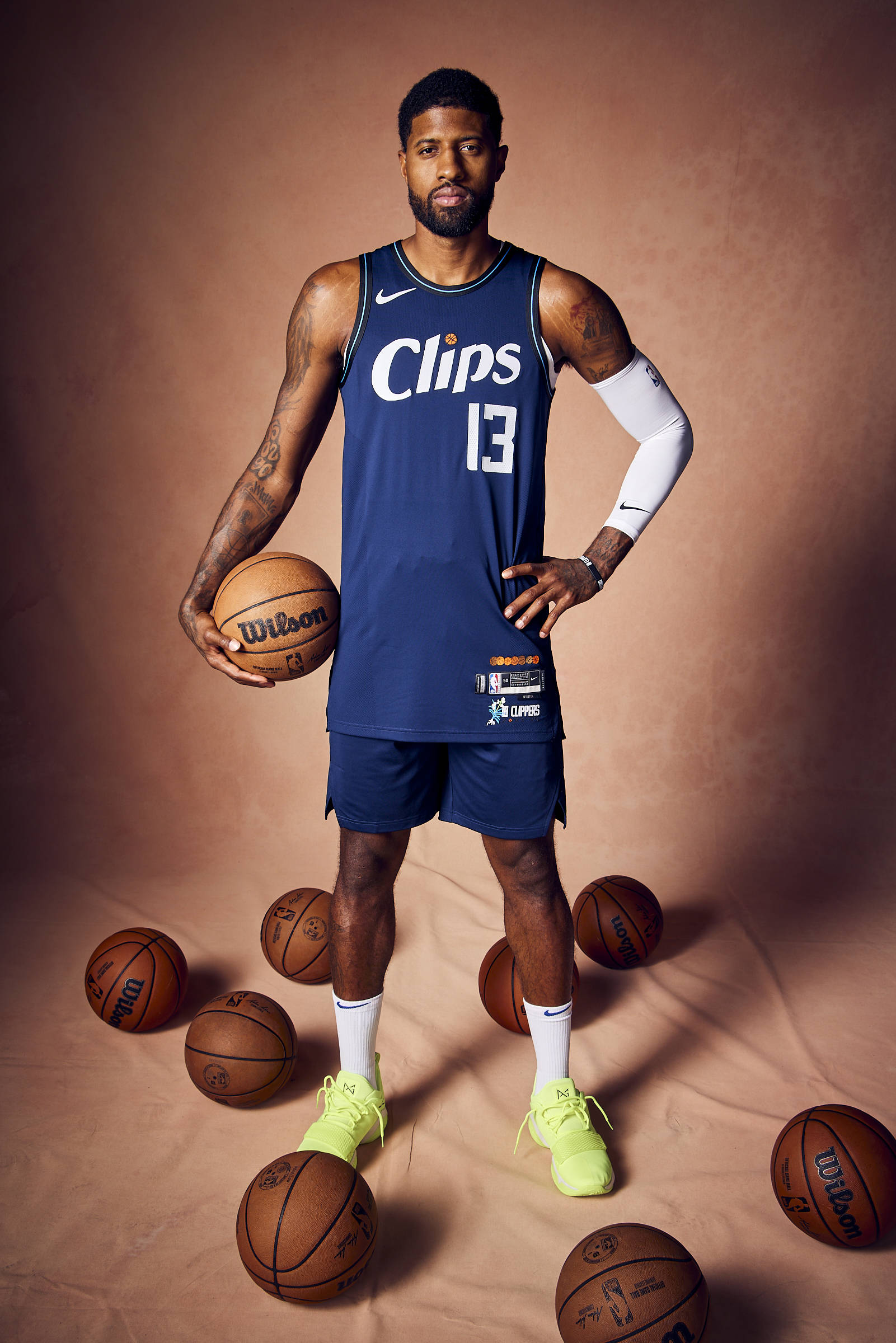 快船2连败,杨毅给出3点建议,威少乔治做出改变,泰伦卢笑了_哈登