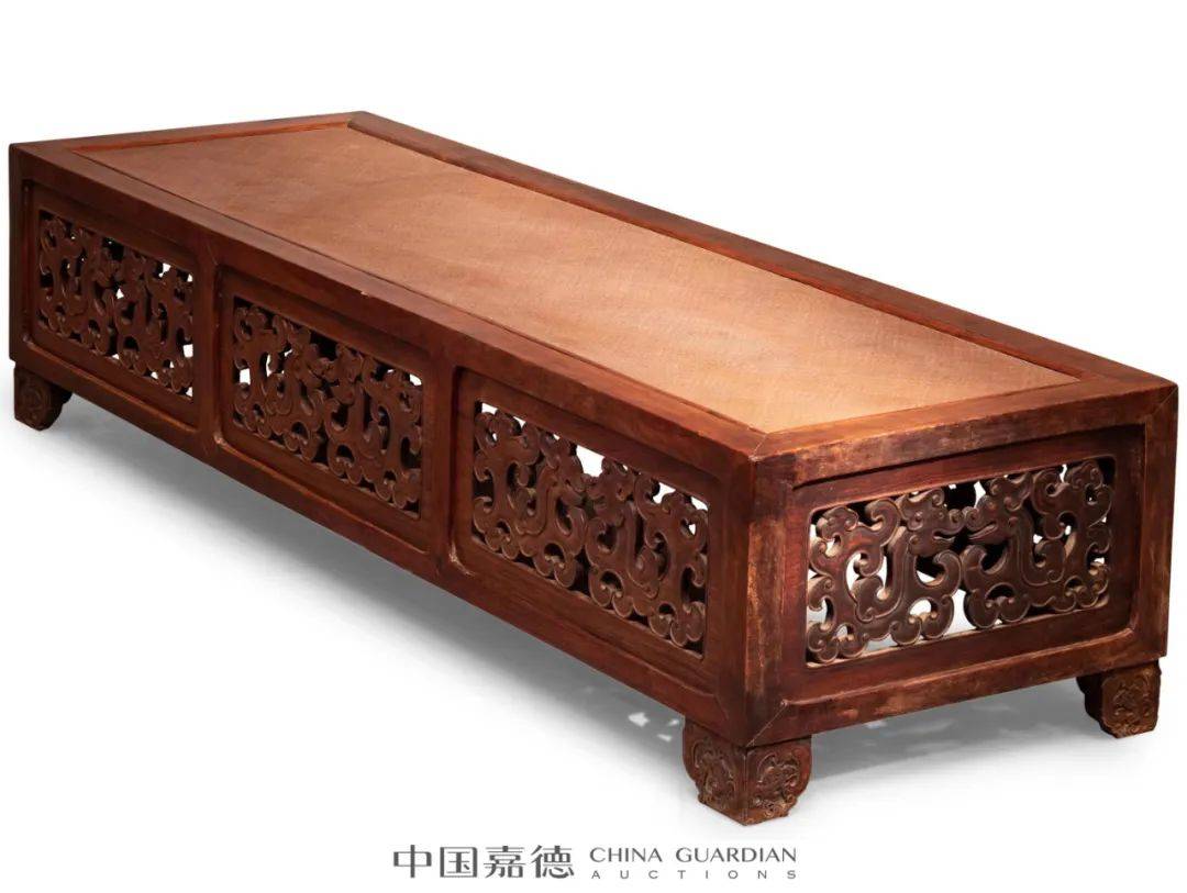 5 cm展览:《简约隽永——中国古典家具精品展》,2017年10月,嘉德艺术