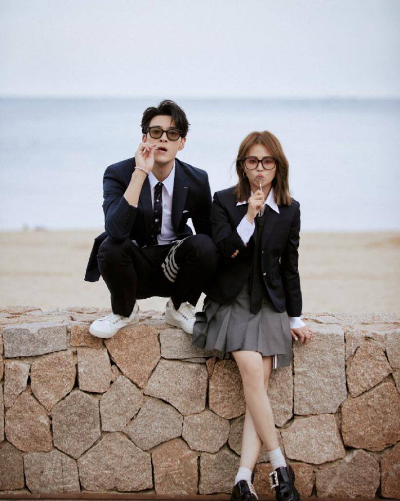 李铢衔马嘉莹于普吉岛完婚,婚礼现场曝光,吴建豪李承铉担任伴郎_fafa