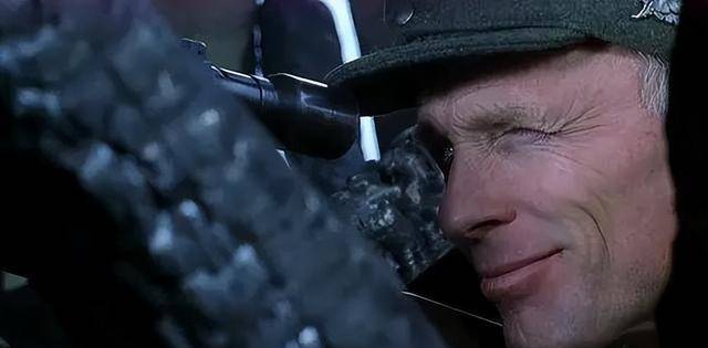 苏联狙神瓦西里,潜伏4天不开一枪,一粒子弹带走德军狙击之王_科宁斯