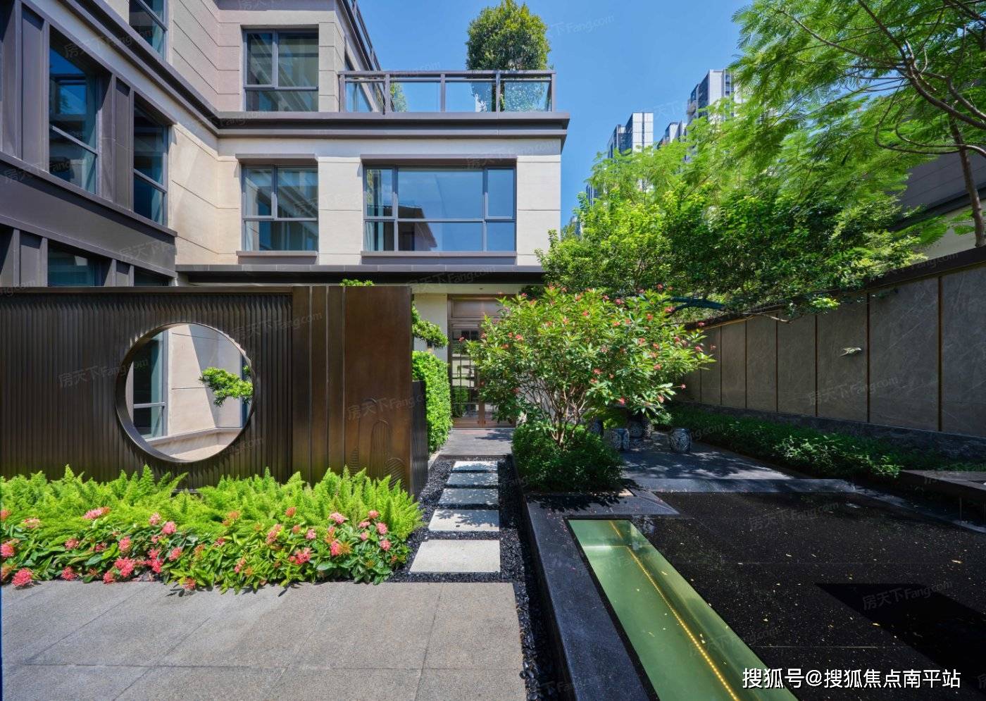 顺德中国铁建凤语潮鸣别墅售楼中心电话丨怎么样?