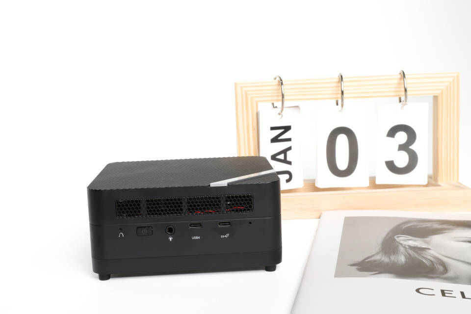 铭凡UM690S迷你主机实测：小巧精致，性能卓越，双风扇散热，火力全开！