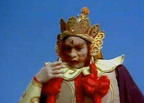 "到了东天门外,正撞着广目天王与天丁,力士一行仪从.