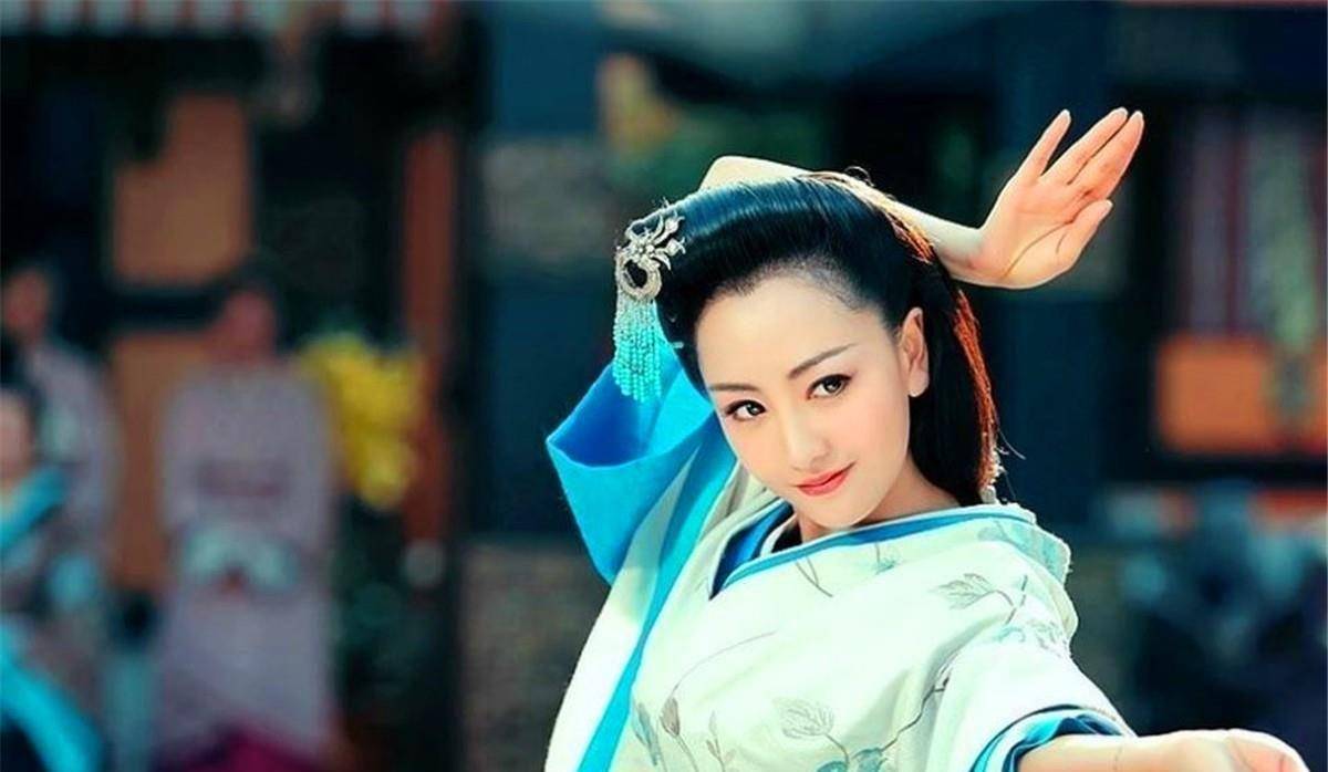 千年女二杨蓉,因为她的不争究竟错过多少角色?又成就了多少人?
