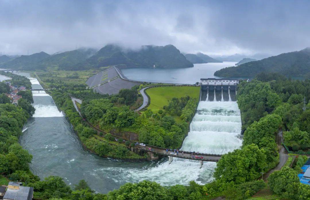 六,白沙溪水上运动中心琅琊镇水上运动中心位于白沙溪流域冰泉堰附近