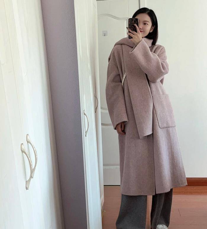 粉色 灰色,冬天的完美色彩组合!_时尚_外套_毛衣