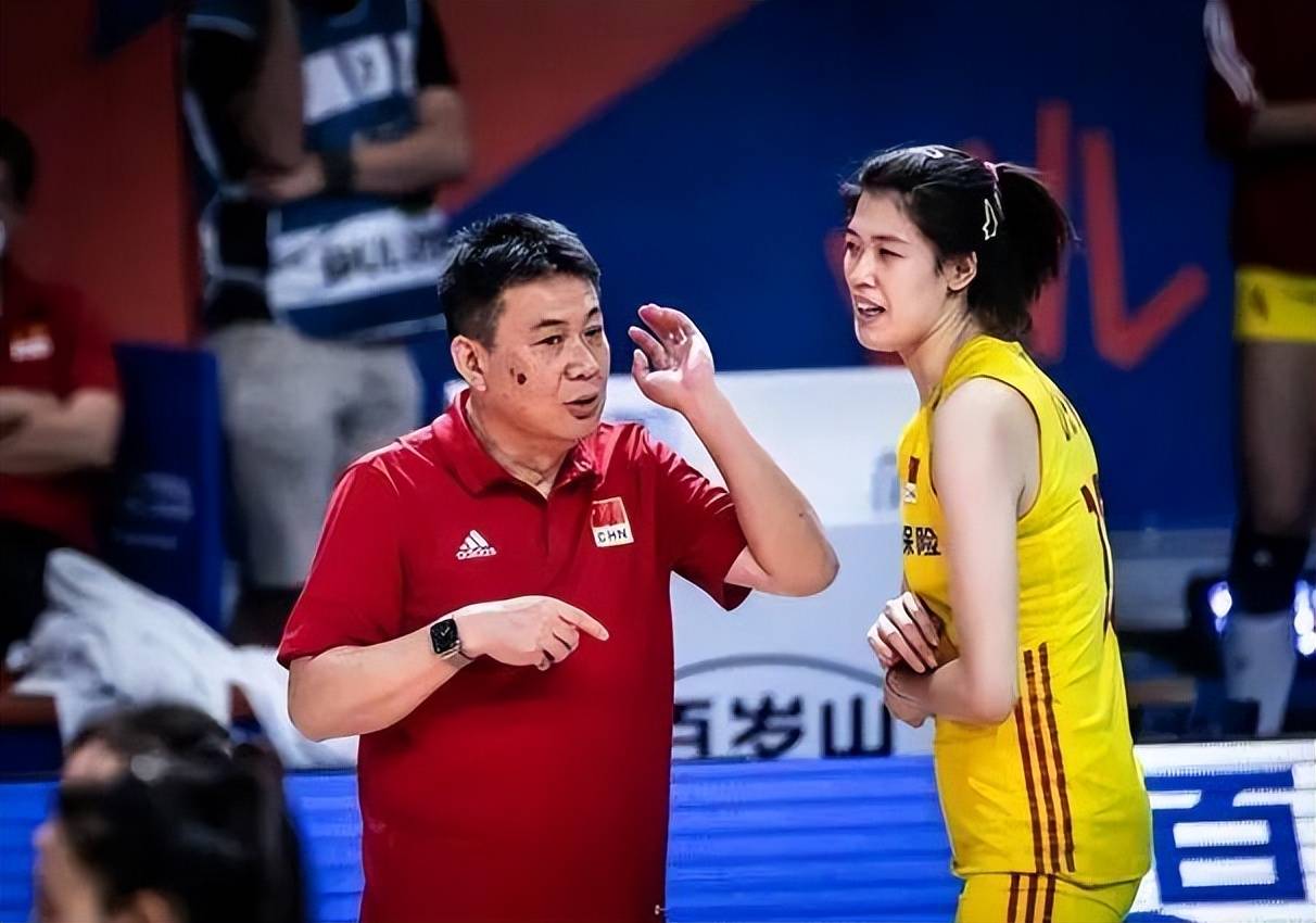 试问,你们为什么都要这样对待李盈莹?