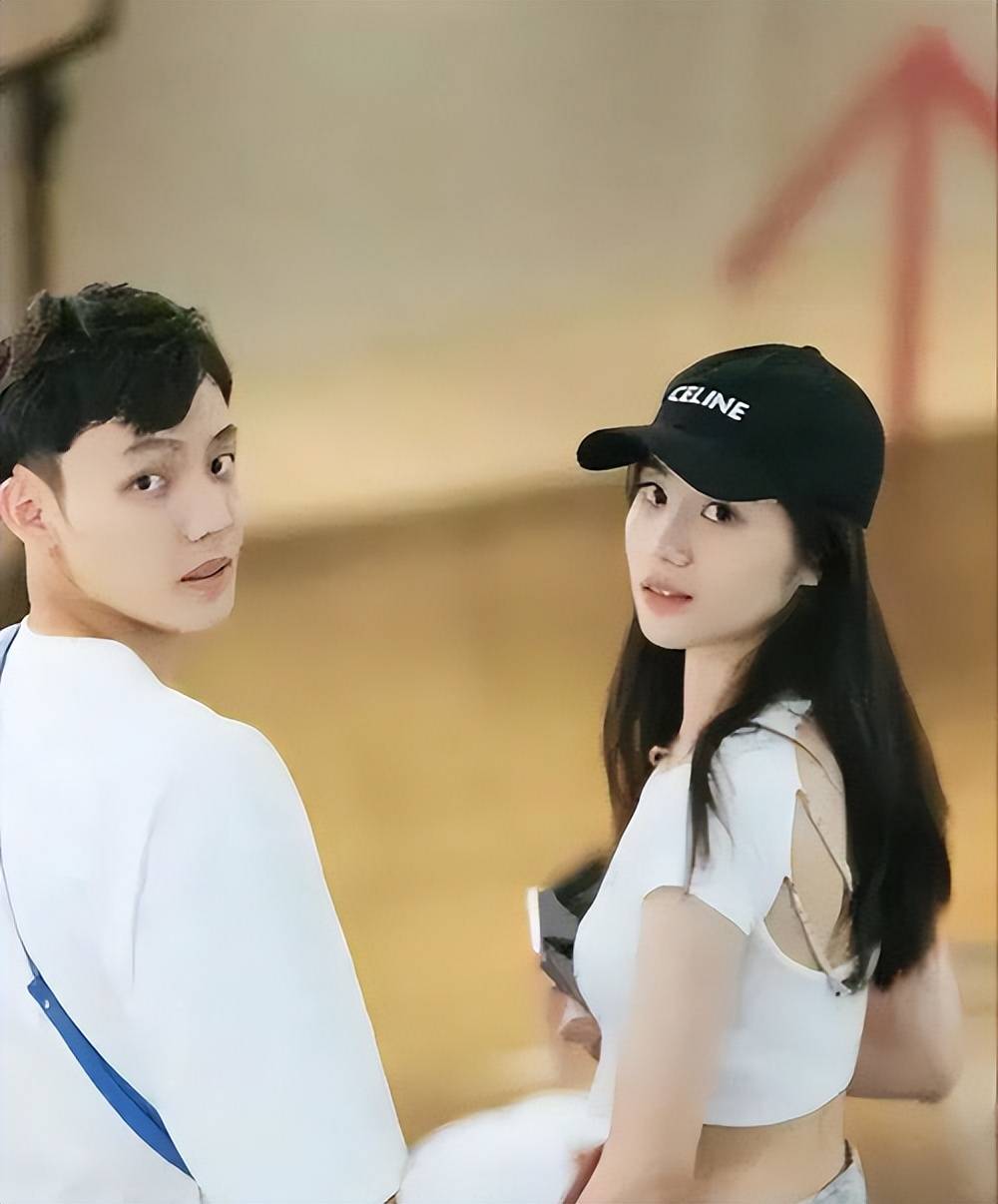 女友原谅绯闻不追究,身材傲人令人羡慕_林嘉颖_比赛_广东队