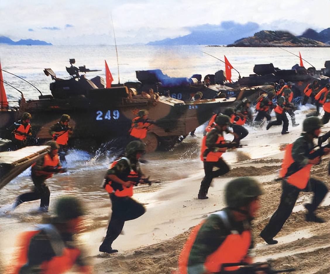 解放军的6个海军陆战旅,重中混编,到底战斗力有多强悍?