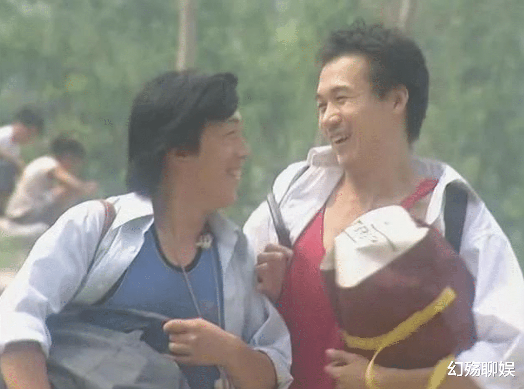 从草根歌手到百亿影帝,黄渤成功背后,离不开这个男人_高虎_成为了_老