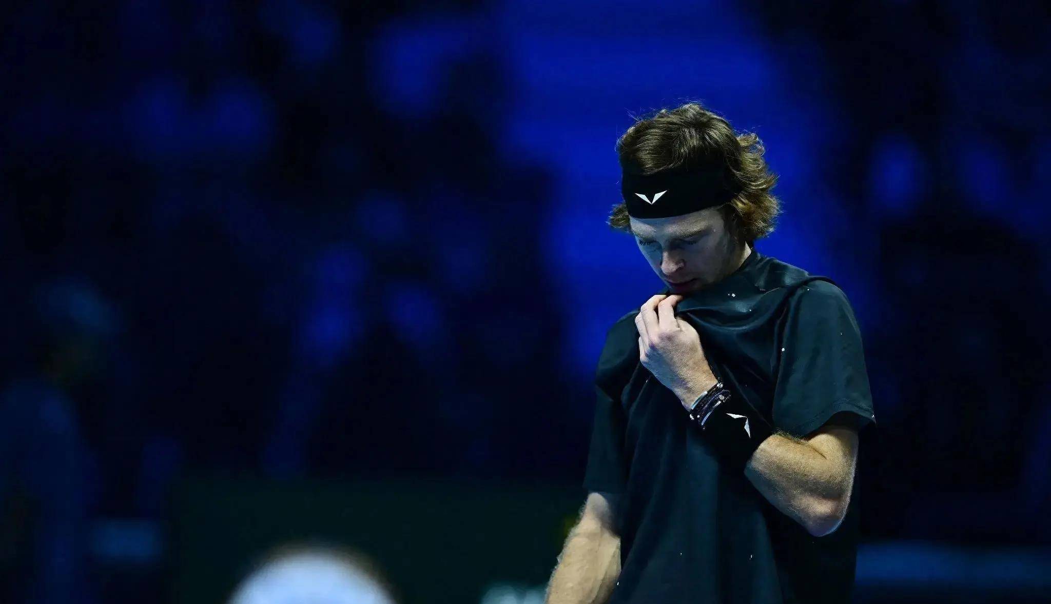 场下天使,场上魔鬼,卢布列夫最大的"敌人"是卢布列夫?