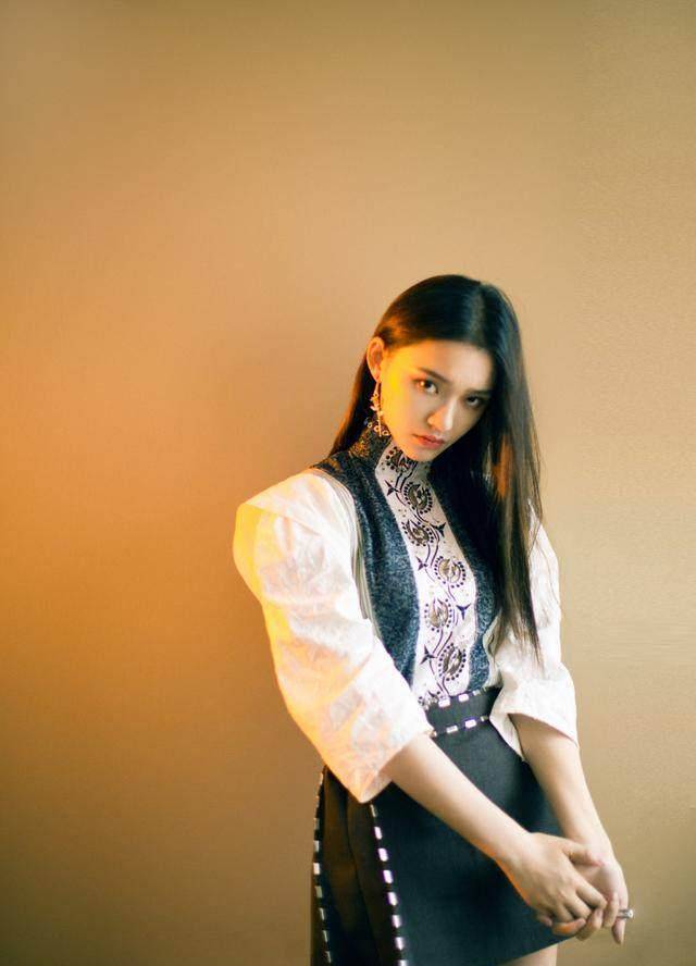 林允瘦了10斤大变样!